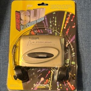 NIP!!! Vintage SciTronix Slim Cassette Player